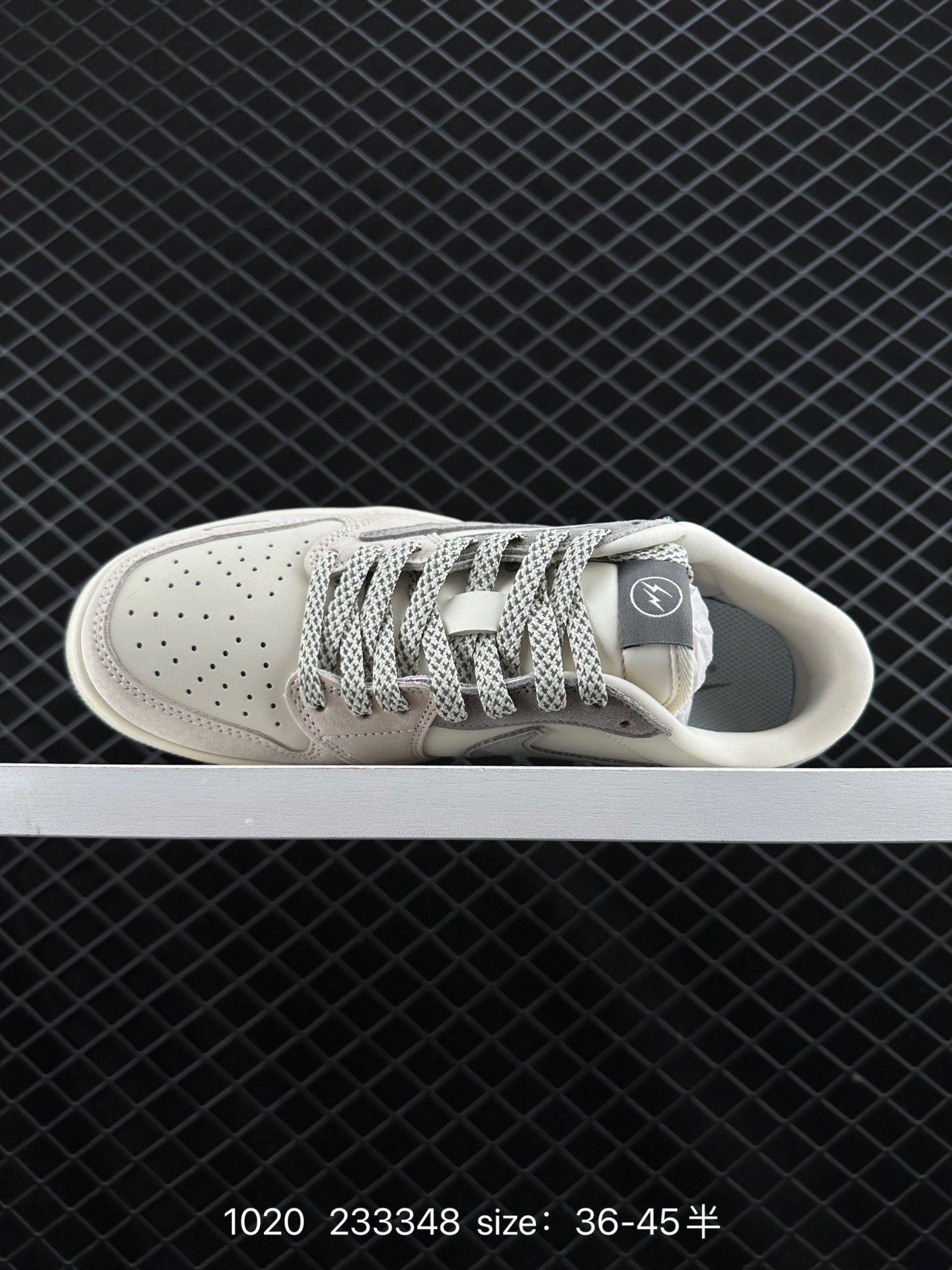 Travis Scott x Air Jordan 1 ” Reverse Mocha “